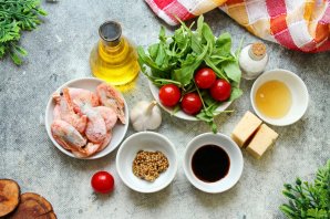 Новогодний салат с креветками - фото шаг 1