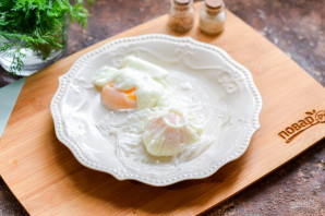 Яйцо пашот в пищевой пленке - фото шаг 6