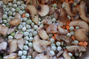 Рис с грибами, овощами и шпинатом - фото шаг 2