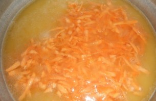Гороховый суп со свиными ребрышками - фото шаг 3