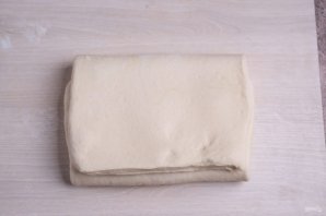 Слоеные пирожки с сыром и луком - фото шаг 17