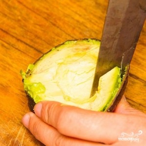 Омлет с авокадо - фото шаг 4