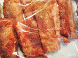 Мясо маринованное, запеченное в фольге - фото шаг 3
