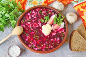 Холодный борщ с курицей и маринованной свеклой - фото шаг 19