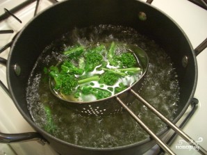 Крабовый салат с брокколи - фото шаг 2