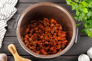 Макароны с мясом в мультиварке - фото шаг 7