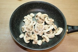 Стейки с грибами и сыром - фото шаг 9