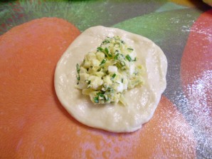 Пирожки с яйцом и зеленью - фото шаг 15