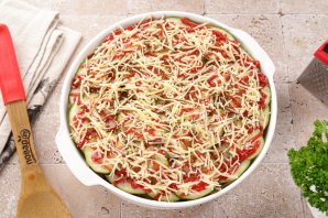 Запеканка из кабачков с картошкой и фаршем в духовке - фото шаг 16