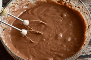 Торт "Шоколад на кипятке" в мультиварке - фото шаг 5