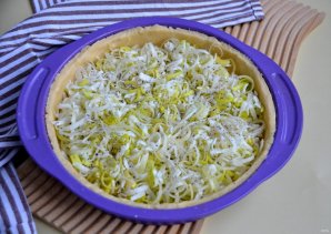Пирог с сыром и луком-порей - фото шаг 12