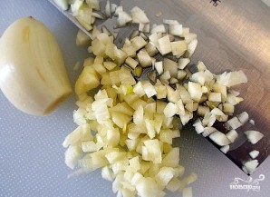 Салат из баклажанов с чесноком - фото шаг 4