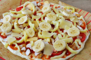 Пицца с бананами - фото шаг 12
