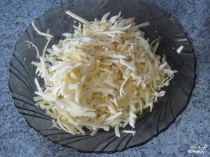 Конвертики из лаваша с сыром и зеленью - фото шаг 2