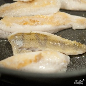 Филе белой рыбы в лимонно-масляном соусе - фото шаг 2