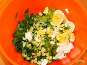 Зеленый салат со щавелем - фото шаг 5
