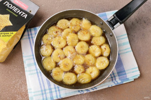 Полента  "Bravolli" с карамелизованными бананами - фото шаг 5