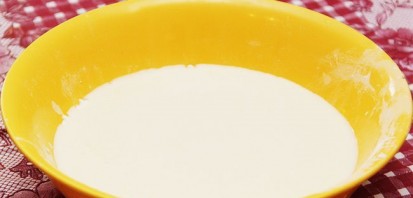 Блинчики на молоке пышные - фото шаг 1