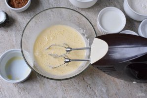 Быстрый торт в микроволновке - фото шаг 3