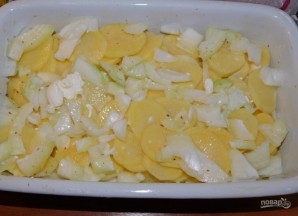 Картофельная запеканка с луком в сливках - фото шаг 3