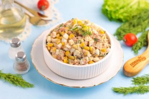 Салат из консервов - фото шаг 8