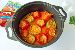 Фаршированные перцы в томатном соусе с кетчупом без сахара - фото шаг 10