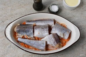 Минтай в духовке - фото шаг 6