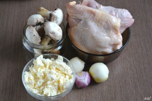 Курица с грибами в духовке - фото шаг 1