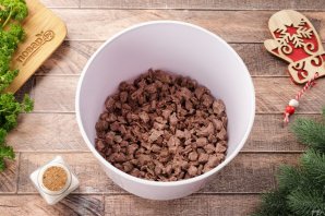 Новогодний салат "Варежка" на год Лошади