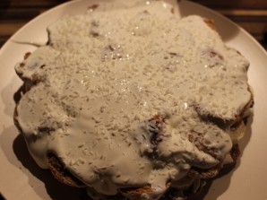 Торт без выпечки с "Рафаэлло" - фото шаг 7