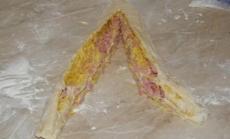 Хлеб с колбасой и сыром в хлебопечке - фото шаг 5