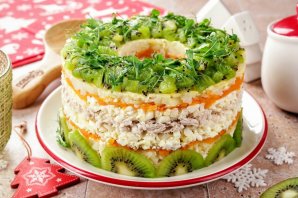 Новогодний салат "Нефритовый браслет" - фото шаг 10