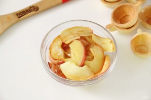 Яблочные тарталетки - фото шаг 3