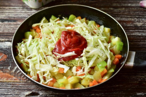 Овощное рагу с томатной пастой - фото шаг 6