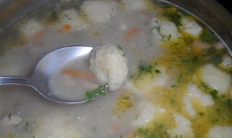 Клецки из манки для супа - фото шаг 6
