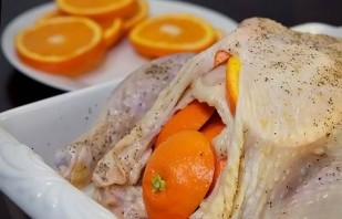 Курица в духовке с апельсинами - фото шаг 7