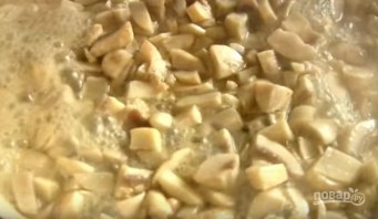 Наливной пирог с грибами и сыром - фото шаг 2