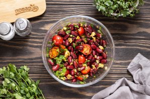 Постный салат с красной фасолью - фото шаг 9