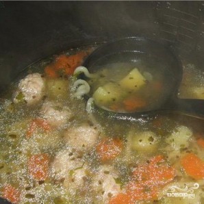 Суп вермишелевый с фрикадельками - фото шаг 4