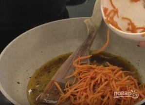 Салат из кальмаров с морковью по-корейски - фото шаг 4