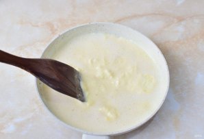 Омлет пышный на сковороде - фото шаг 6