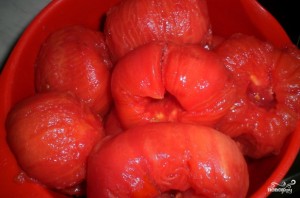 Огурцы в томатной заливке - фото шаг 1