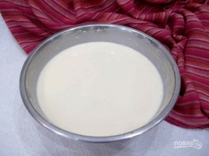 Классические блины на молоке - фото шаг 3