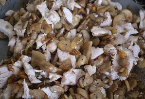 Лоранский пирог с курицей и грибами - фото шаг 6