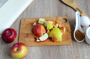 Сочные слойки с яблоками - фото шаг 2
