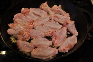 Курица, тушеная в соевом соусе - фото шаг 5