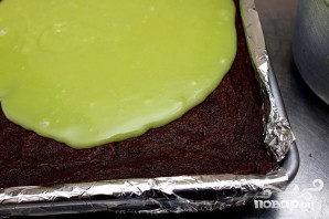 Шоколадные пирожные с мятным ликером - фото шаг 4
