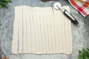 Куриные ножки в слоеном тесте - фото шаг 5