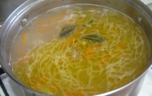 Гороховый суп на косточке - фото шаг 4
