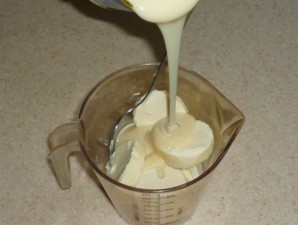 Крем для шоколадного бисквита - фото шаг 2